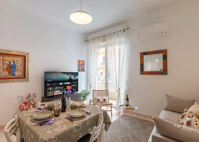 Guesthost - Bright In Center Apartamento *