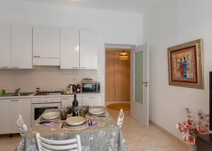 Apartamento Guesthost - Bright In Center